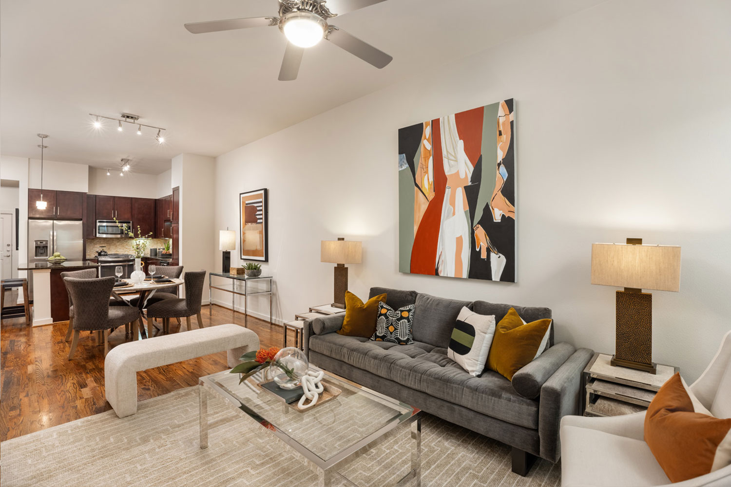 Features 1 | Apartments Near Tanglewood Houston